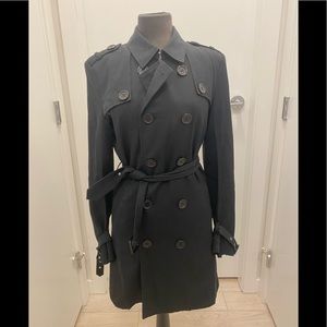 Black trench coat S